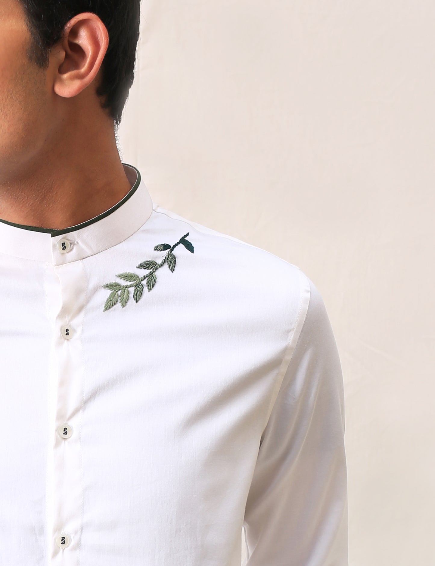 Olive twig white Shirt