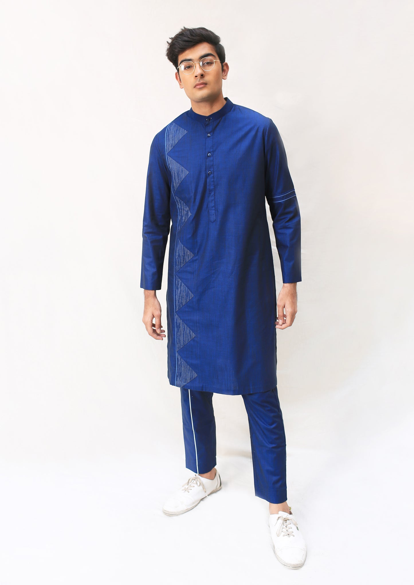 Pyramid Pintuck Kurta