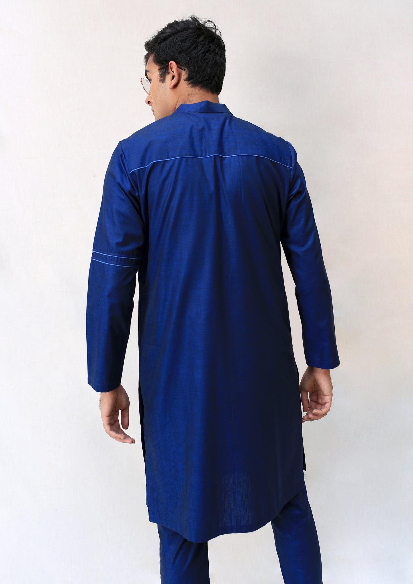 Pyramid Pintuck Kurta