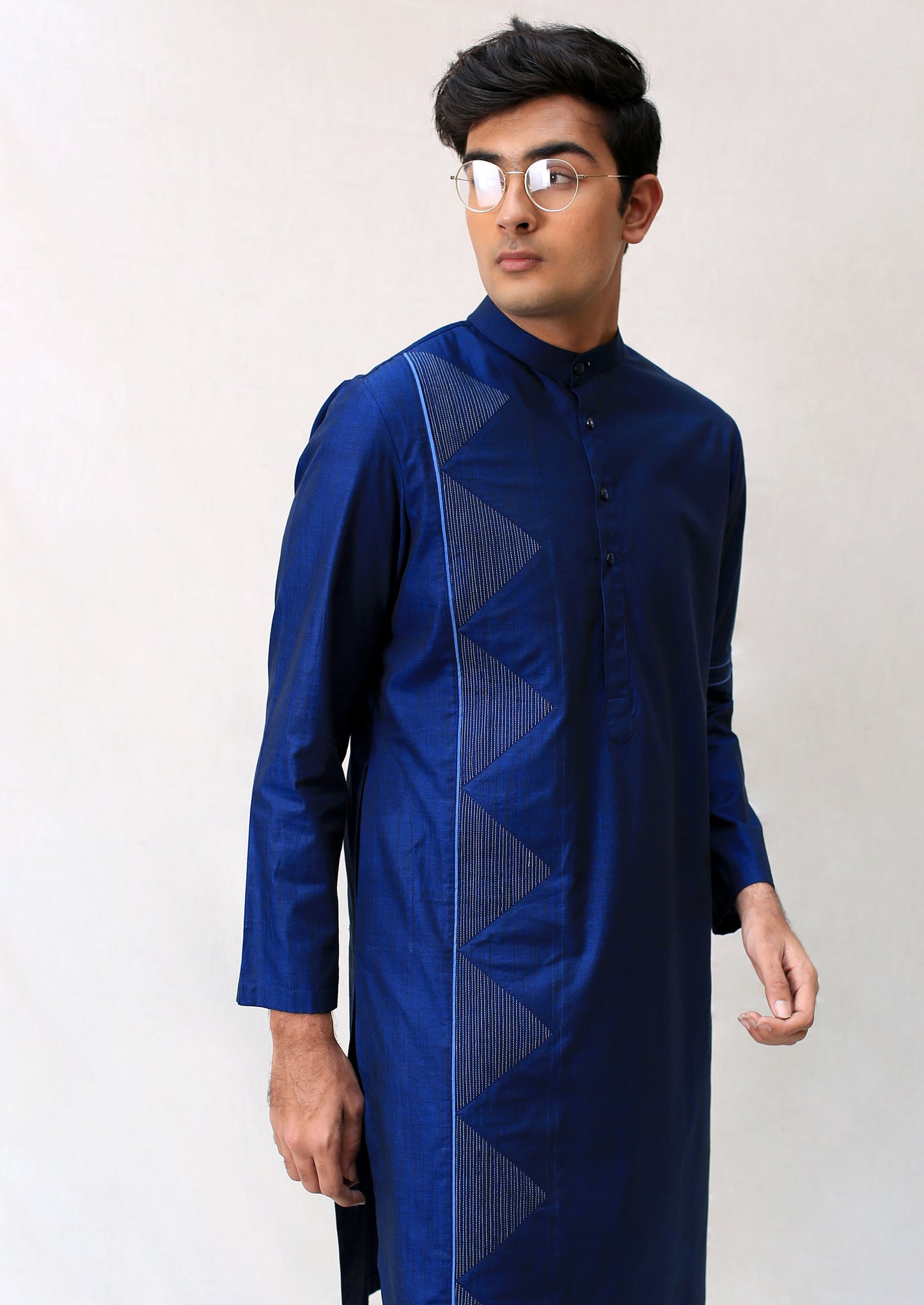 Pyramid Pintuck Kurta